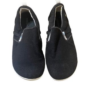 Xero Aptos Minimalist Shoes size 10